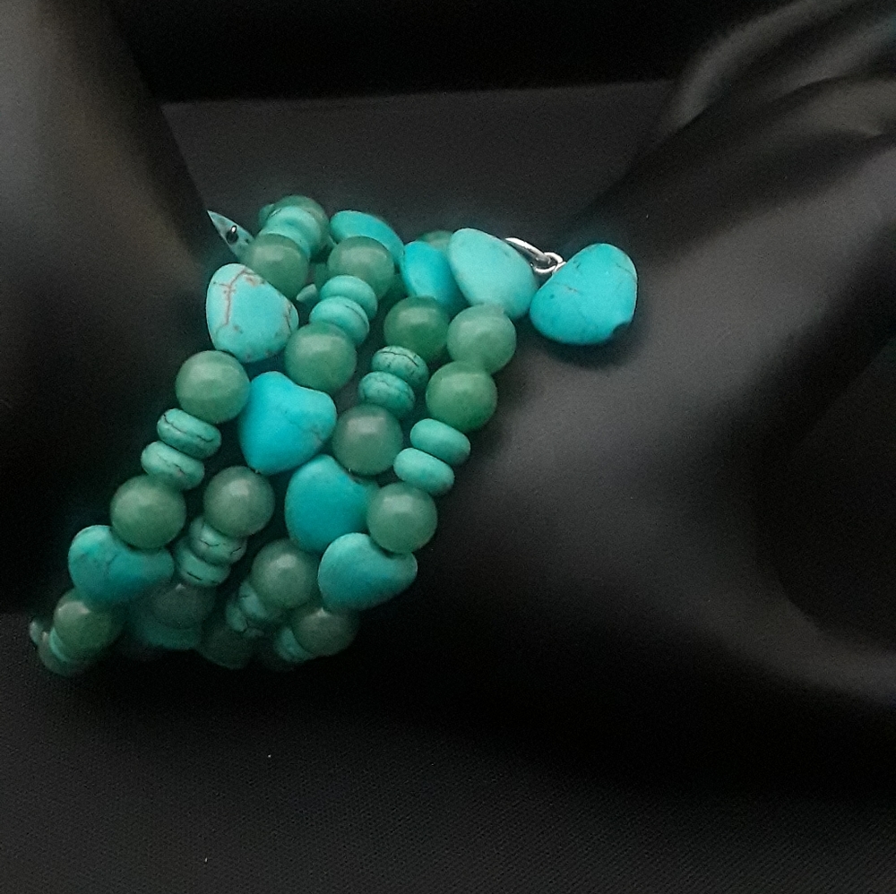 Howlite stone wrap bracelet